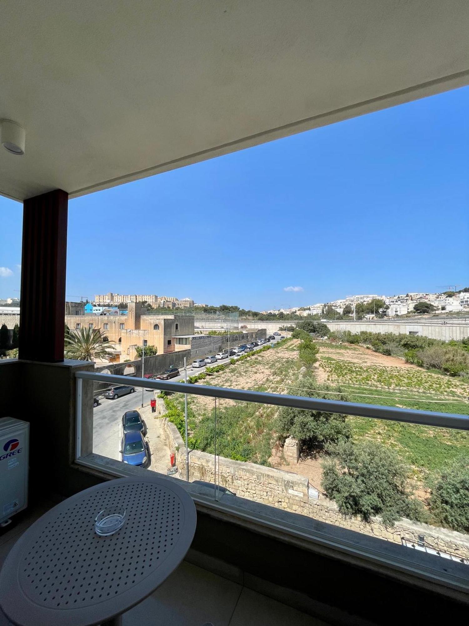 Apartment Two Bedroom Highly Finished Gzira